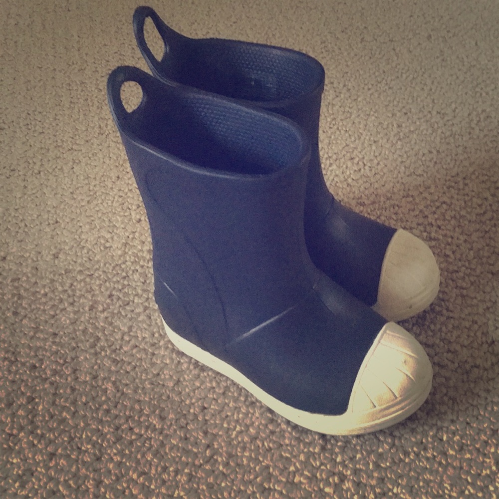 Toddler boy Crocs Bump It rain boots